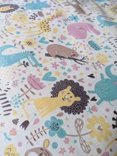 Jungle Animal Fabric, Polycotton Fabric, Love Animals Forest Fabric Sewing Fabric Nursery Fabric Quilting Craft Fabric by Half metre / metre